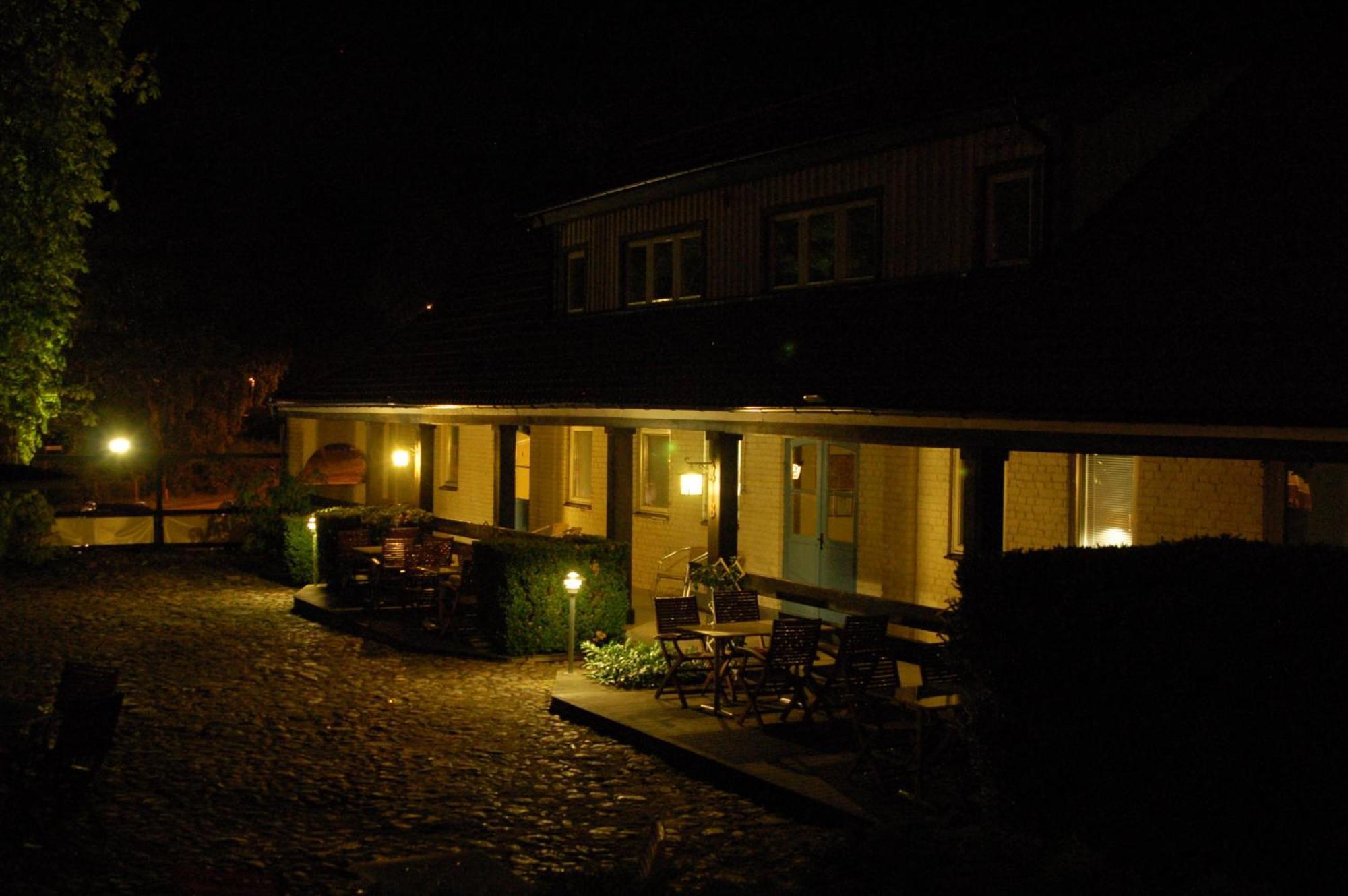 Kastanjelund Hotel Yngsjö Exterior foto