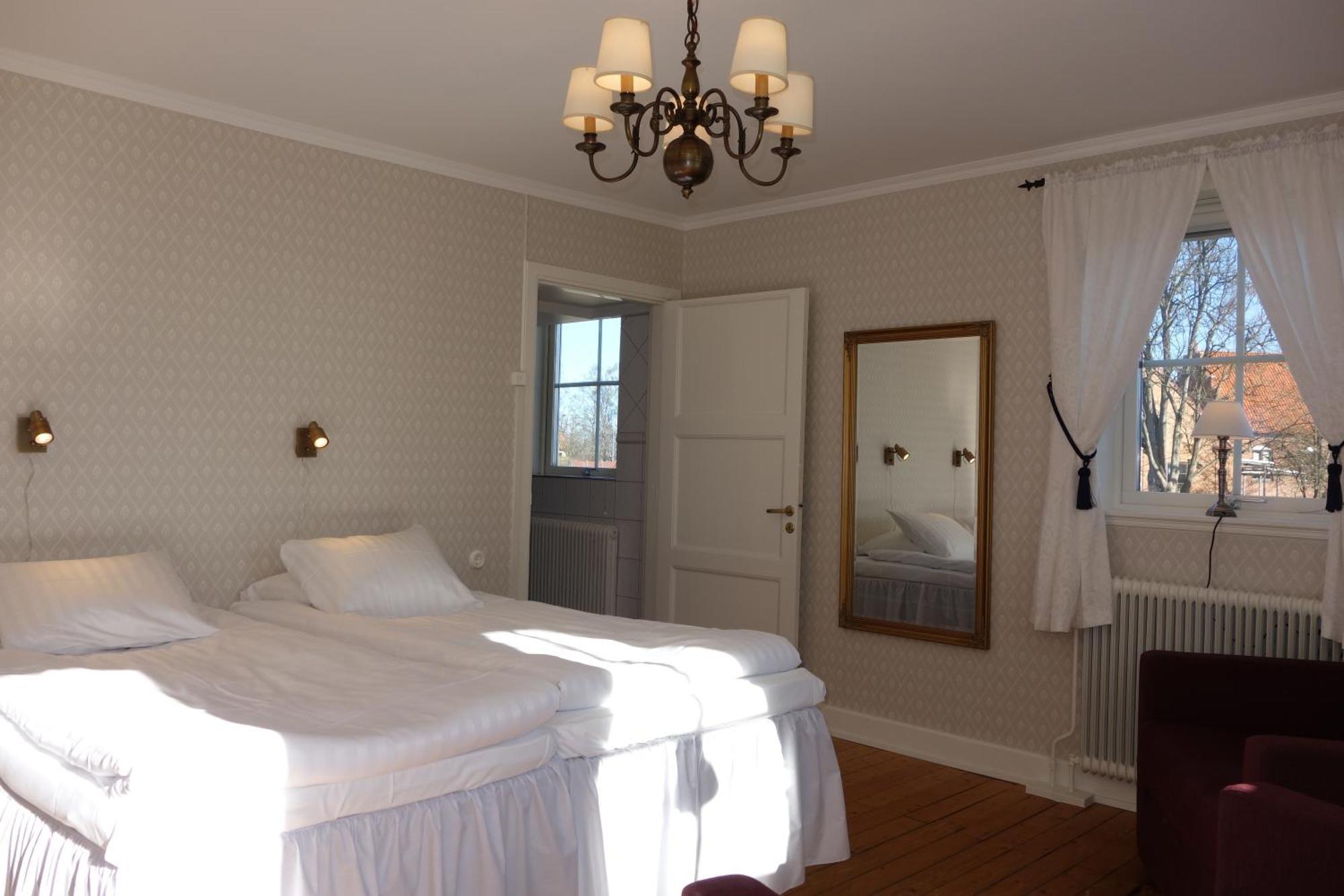Kastanjelund Hotel Yngsjö Quarto foto
