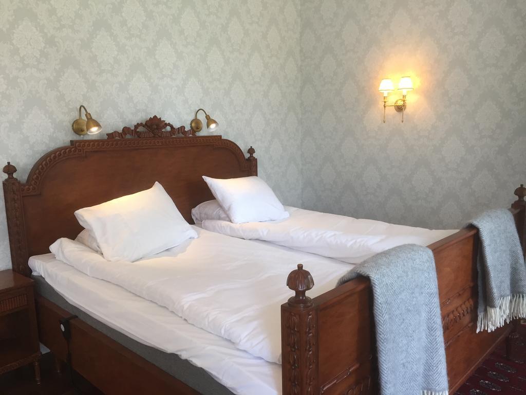 Kastanjelund Hotel Yngsjö Quarto foto